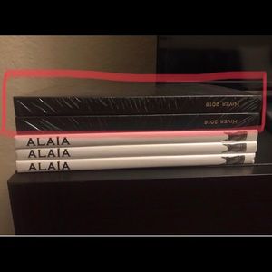 Alaia Books